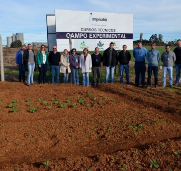 Col&eacute;gio Imperatriz inaugura Campo Experimental dos Cursos T&eacute;cnicos