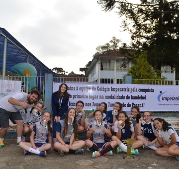 Chegada das alunas campe&atilde;s ao CI!